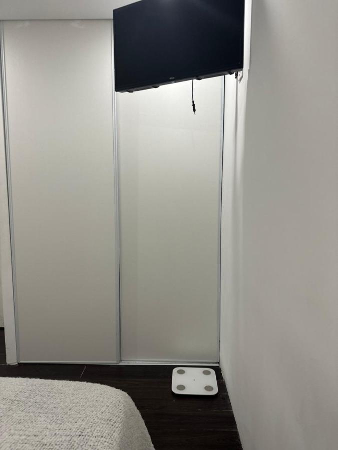 ניס Location De Chambre Privee Dans Residence Prive, Jardins Et Parking Gratuit 1 Min To Tramway Et 9 Min De Centre-Ville, Accessibilite A Plusieurs Transports מראה חיצוני תמונה